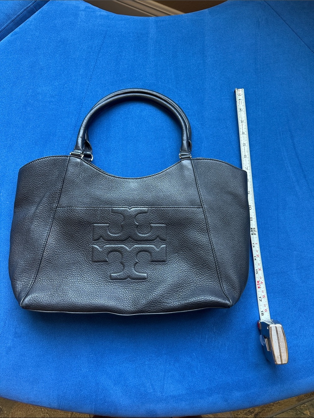 Tory Burch Black Pebbled Leather Shoulder Bag with Logo Emboss